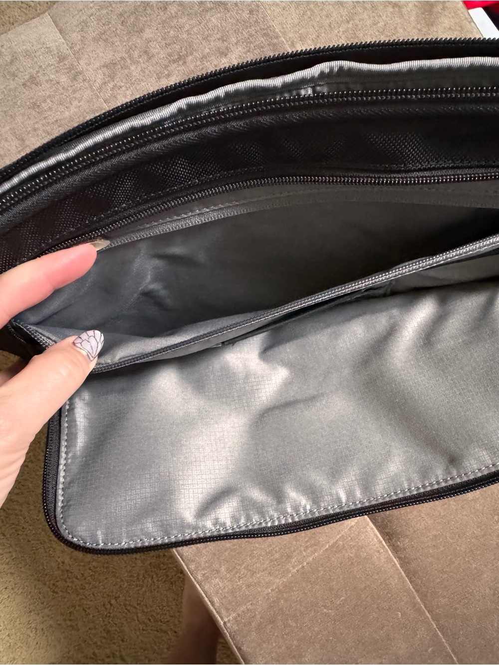 Tumi Black Laptop/iPad Sleeve Organizer - Picture 4 of 5